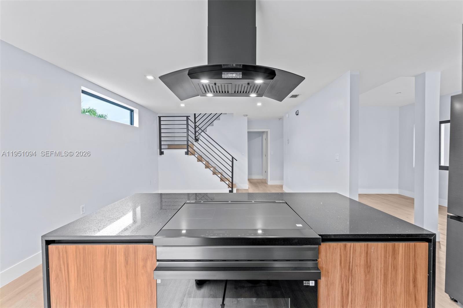 7472 NW 167th St Hialeah, FL 33015