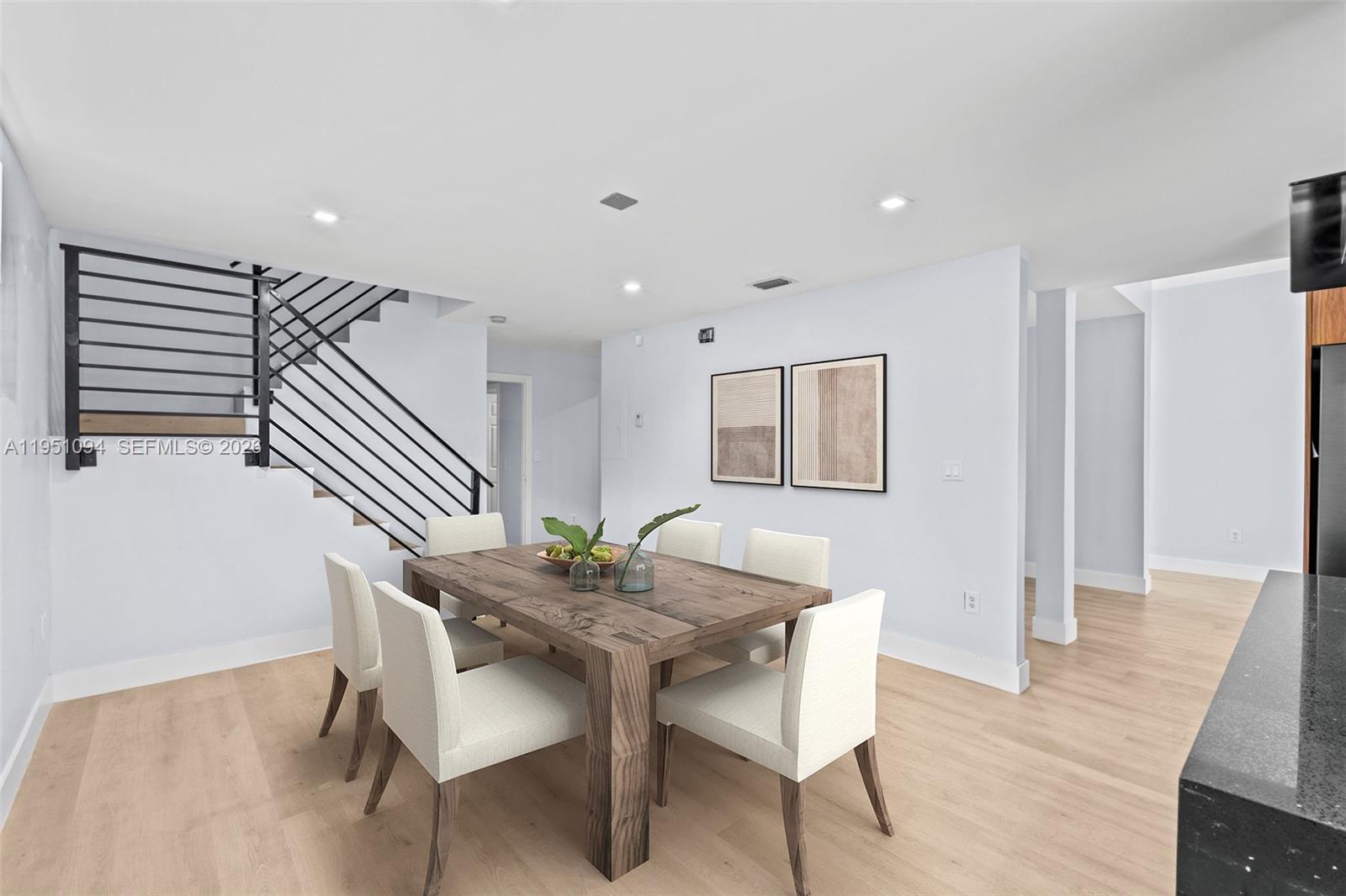 7472 NW 167th St Hialeah, FL 33015