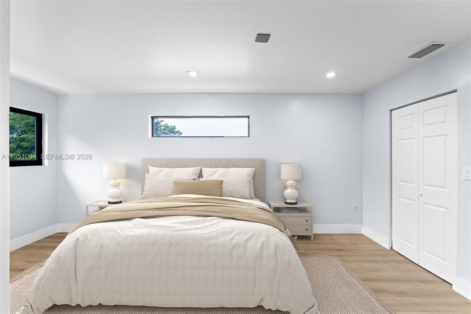 7472 NW 167th St Hialeah, FL 33015