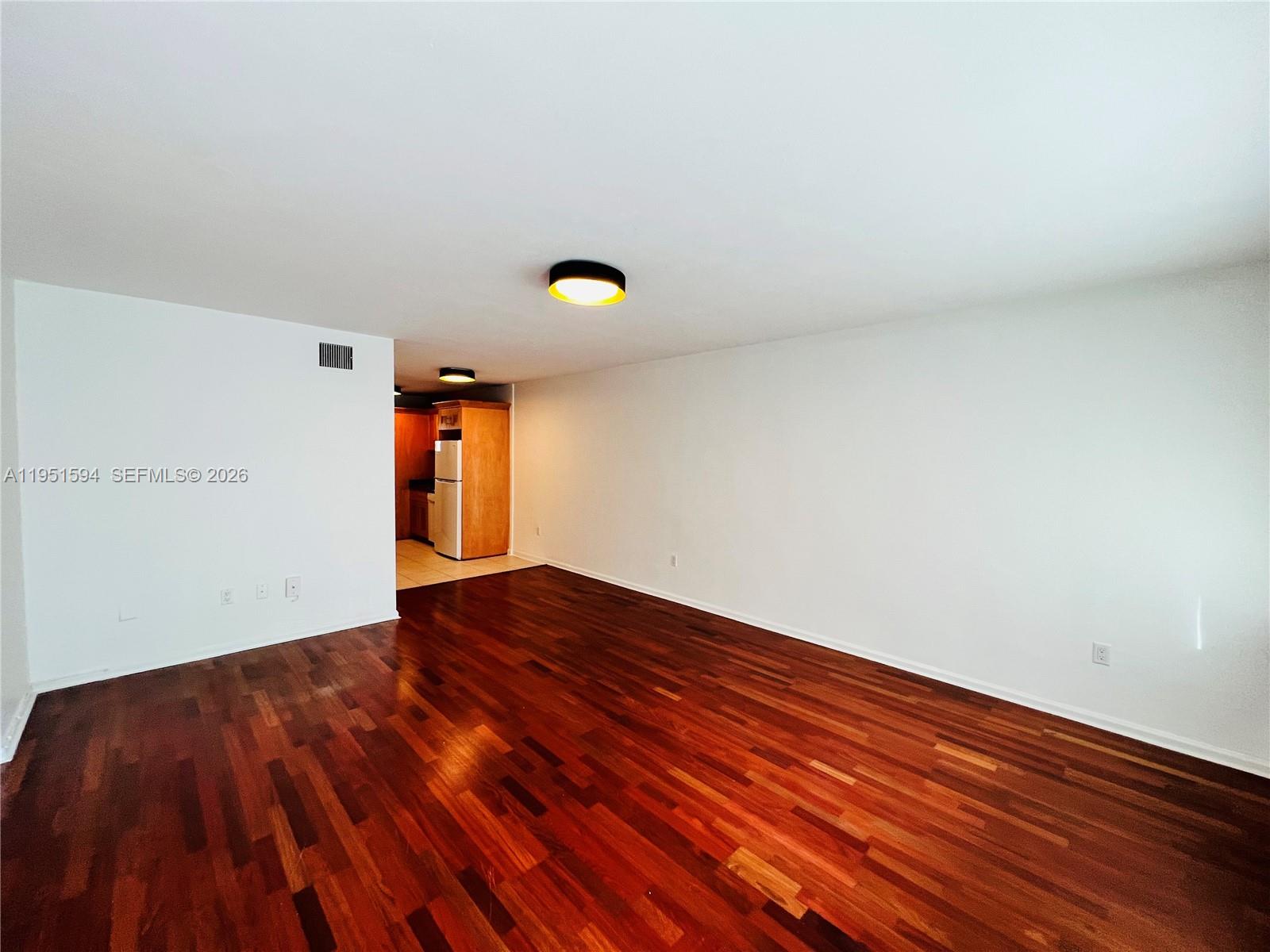 2033 Calais Dr #8 Miami Beach, FL 33141