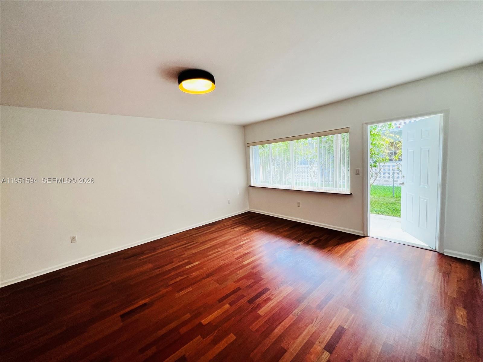 2033 Calais Dr #8 Miami Beach, FL 33141