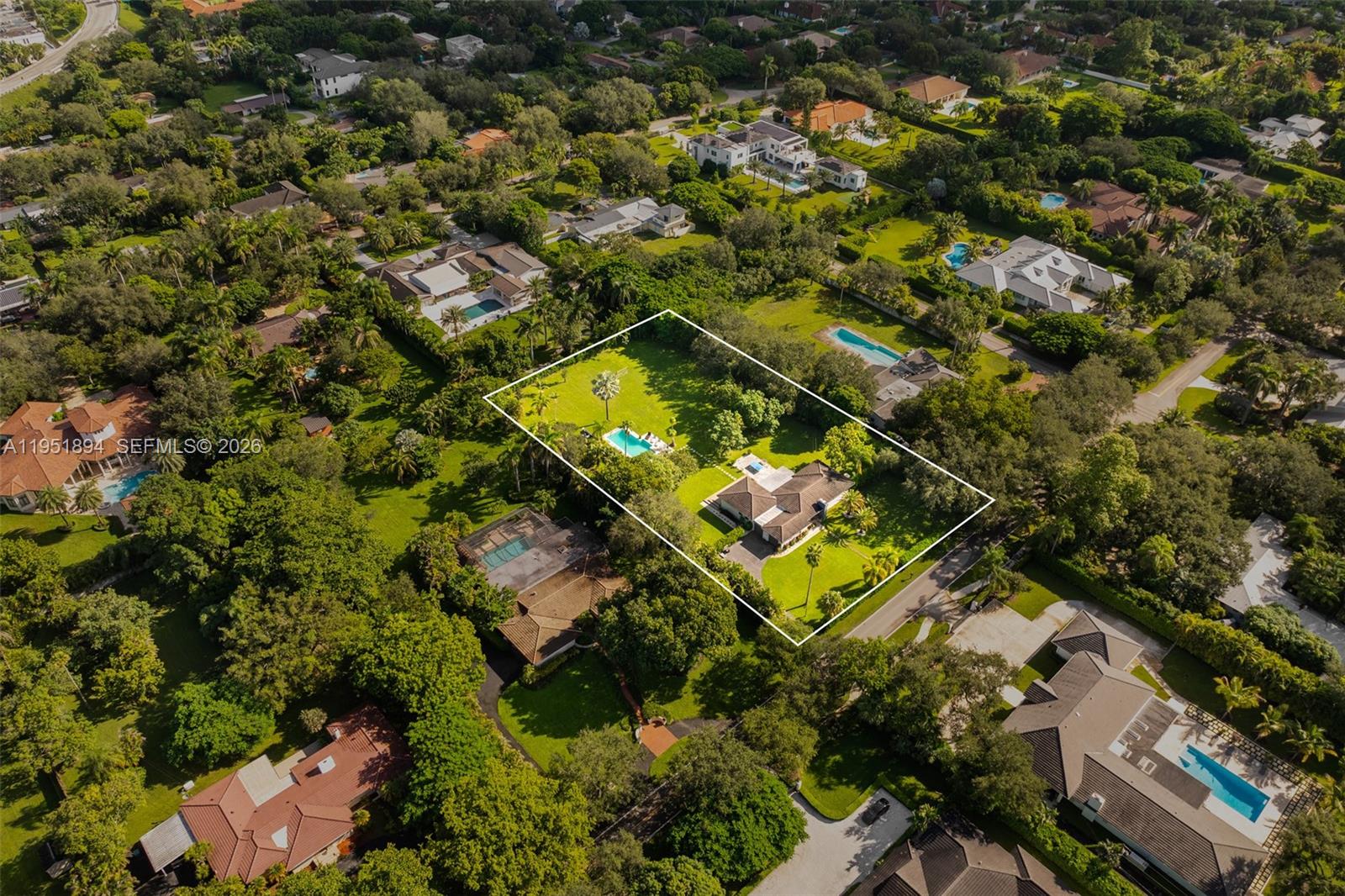 07325 SW 102nd St Pinecrest, FL 33156