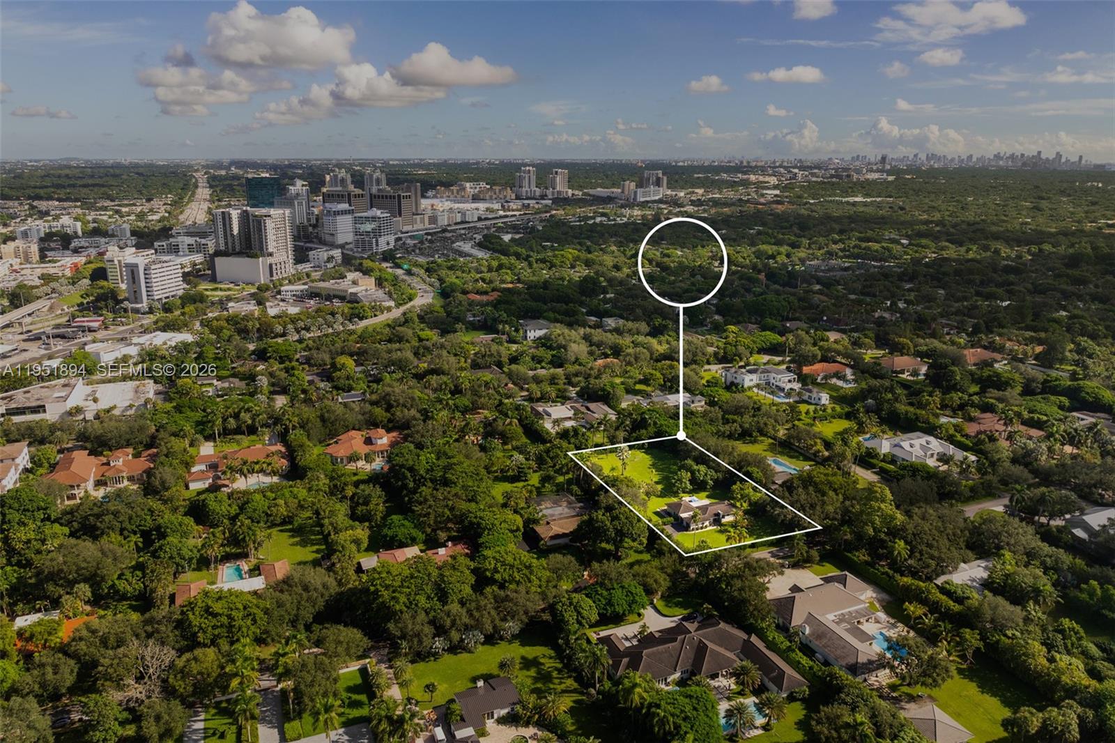 07325 SW 102nd St Pinecrest, FL 33156