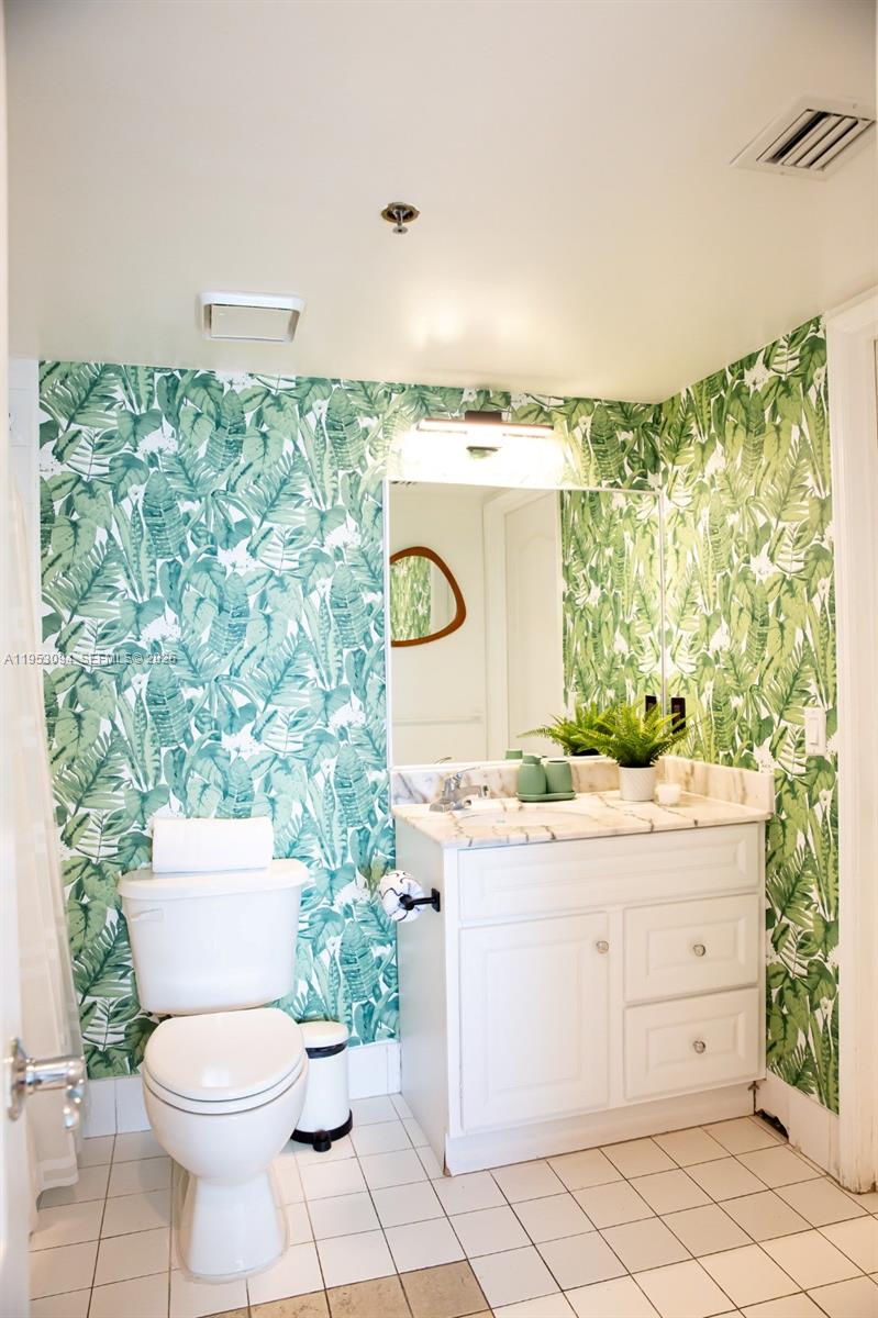 image The Club at Brickell Bay15