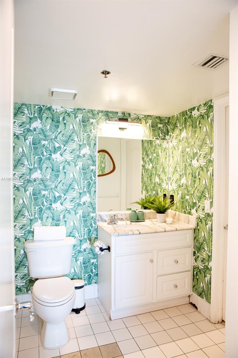 image The Club at Brickell Bay16