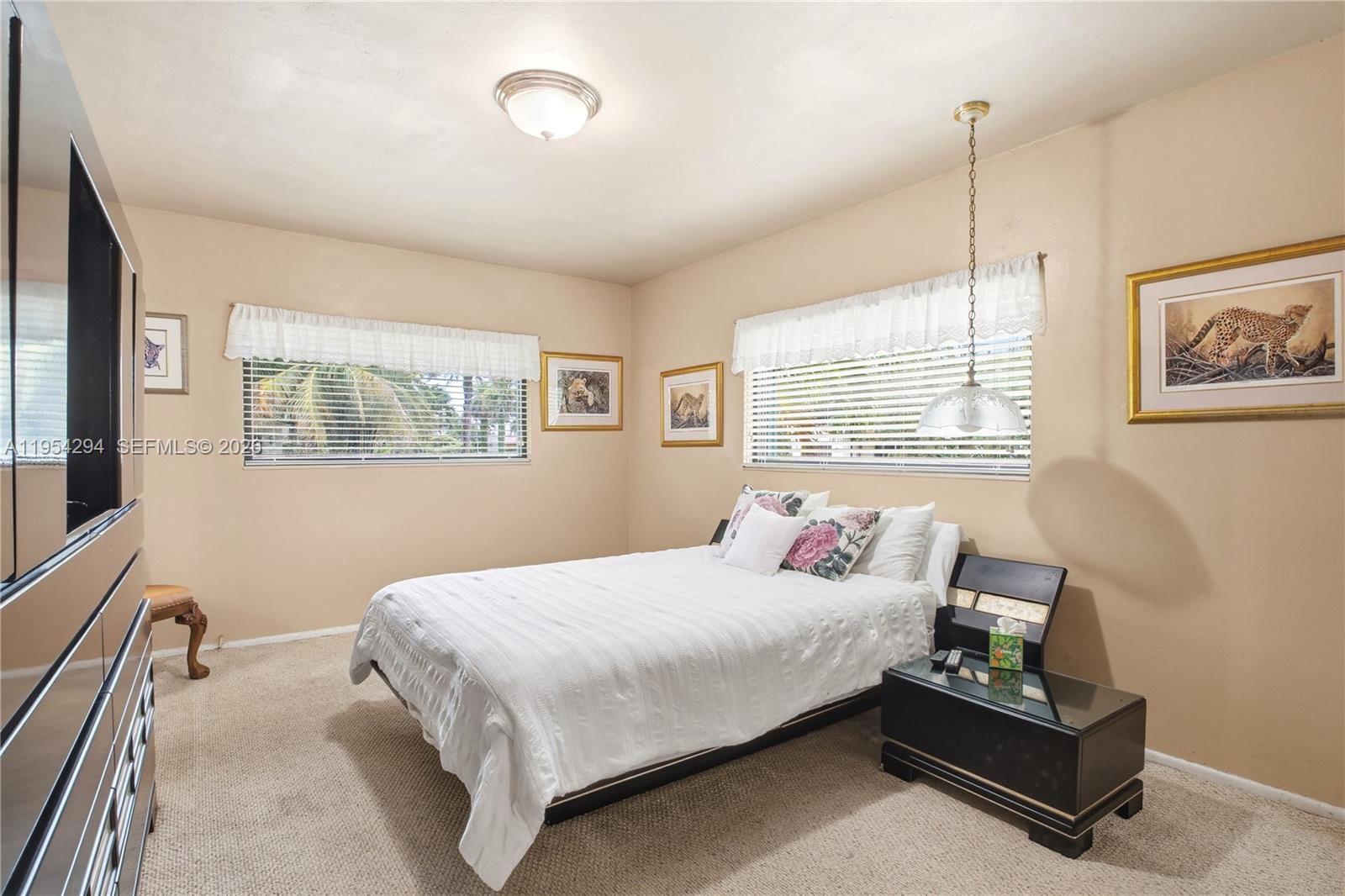 11505 N Bayshore Dr North Miami, FL 33181