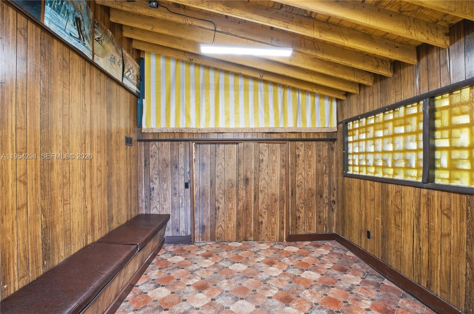 11505 N Bayshore Dr North Miami, FL 33181