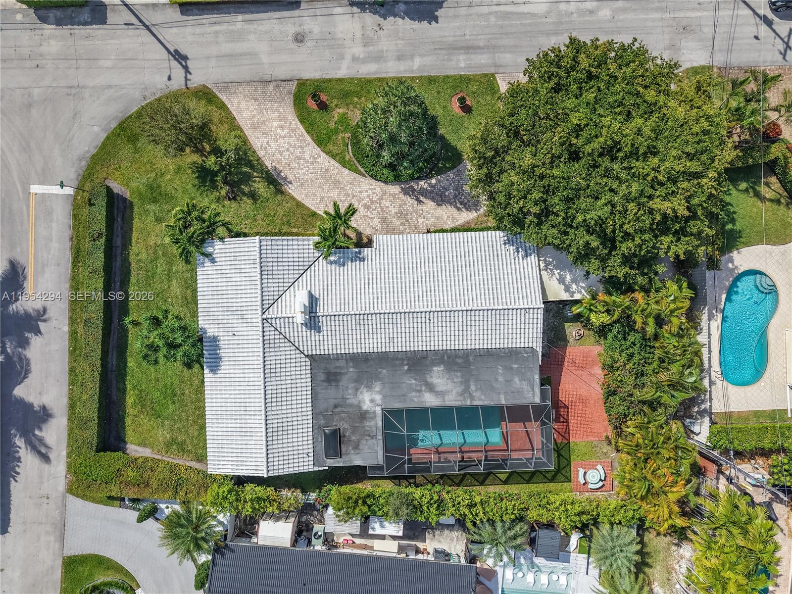 11505 N Bayshore Dr North Miami, FL 33181