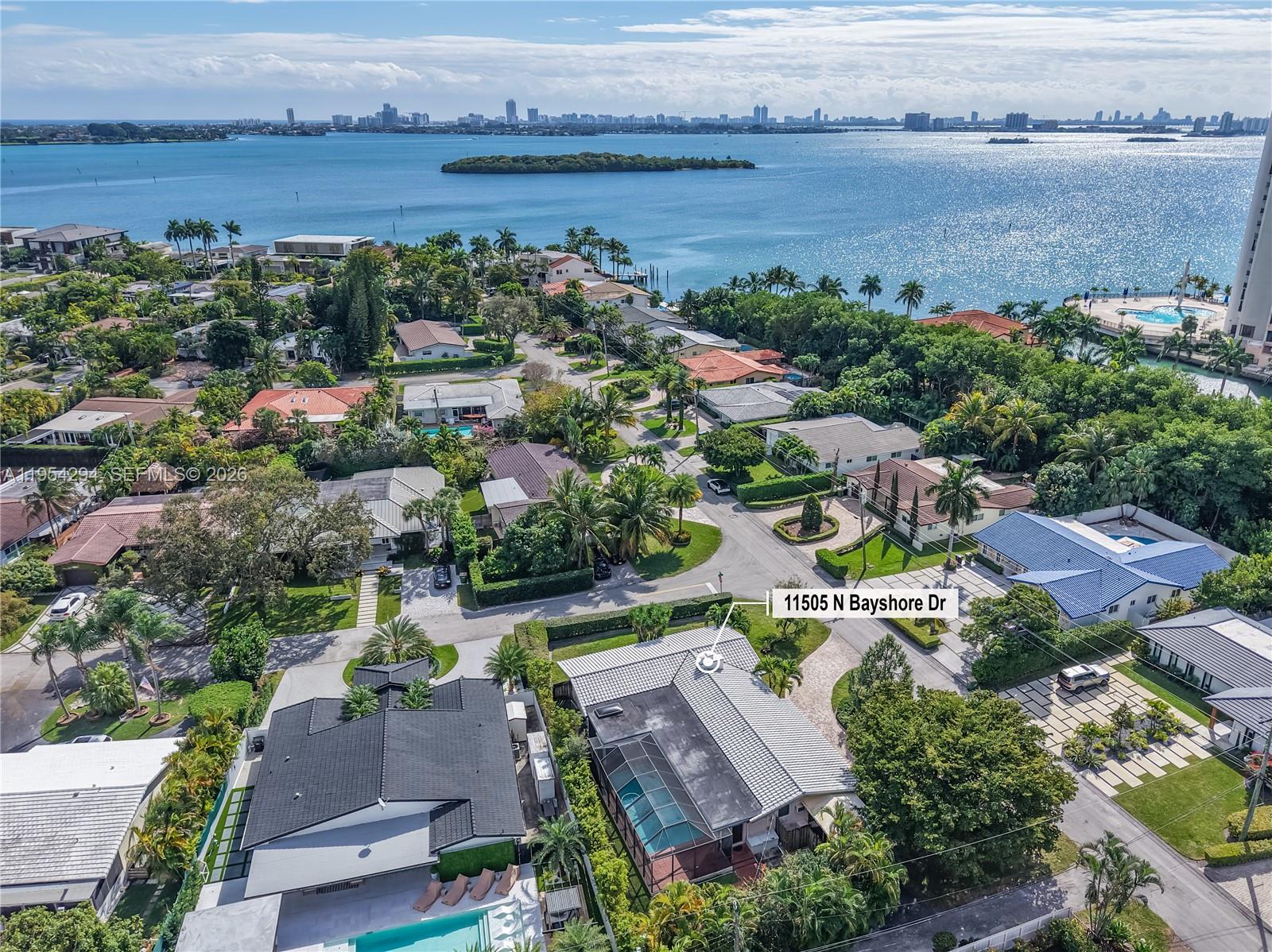 11505 N Bayshore Dr North Miami, FL 33181