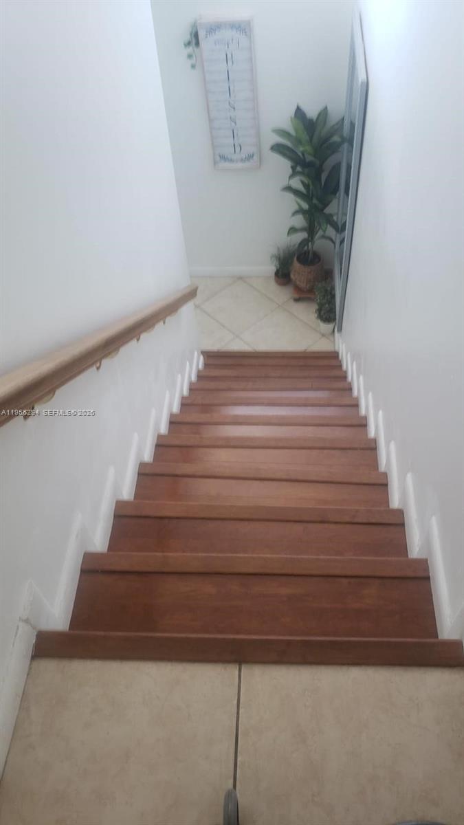 9980 NW 9th St Cir #204