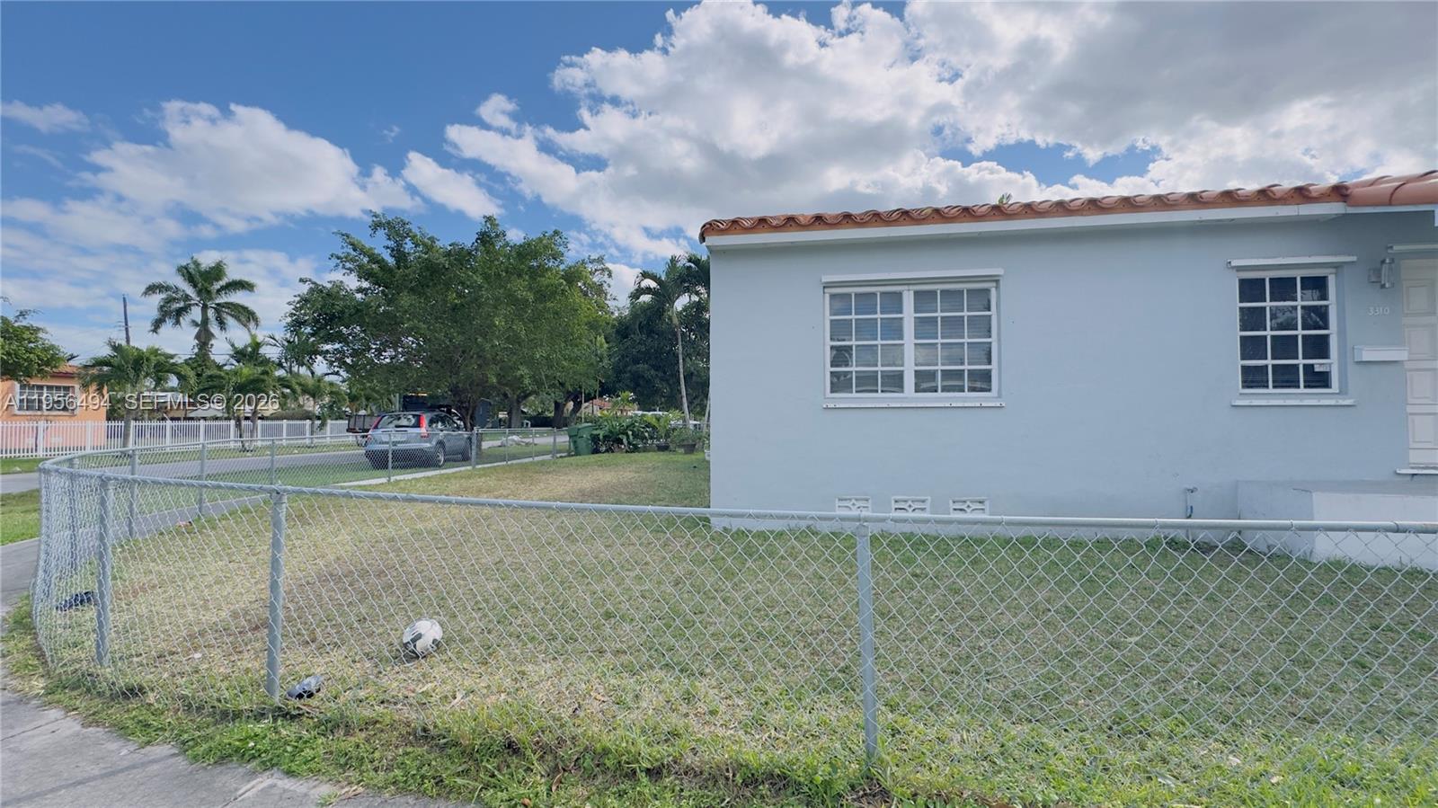 3310 NW 19th Ter Miami, FL 33125