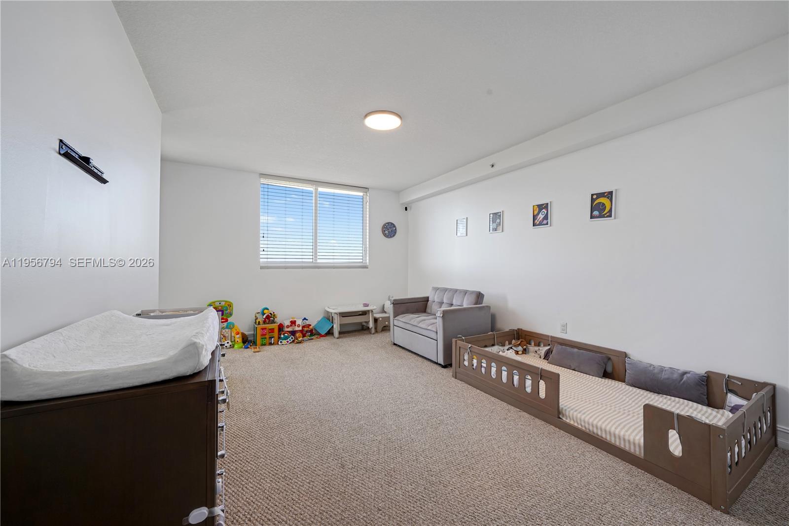 2001 N Ocean Blvd #1002 Fort Lauderdale, FL 33305