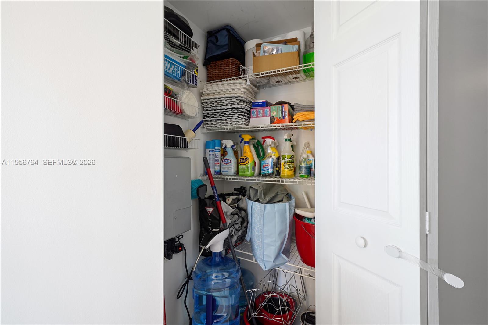 2001 N Ocean Blvd #1002 Fort Lauderdale, FL 33305