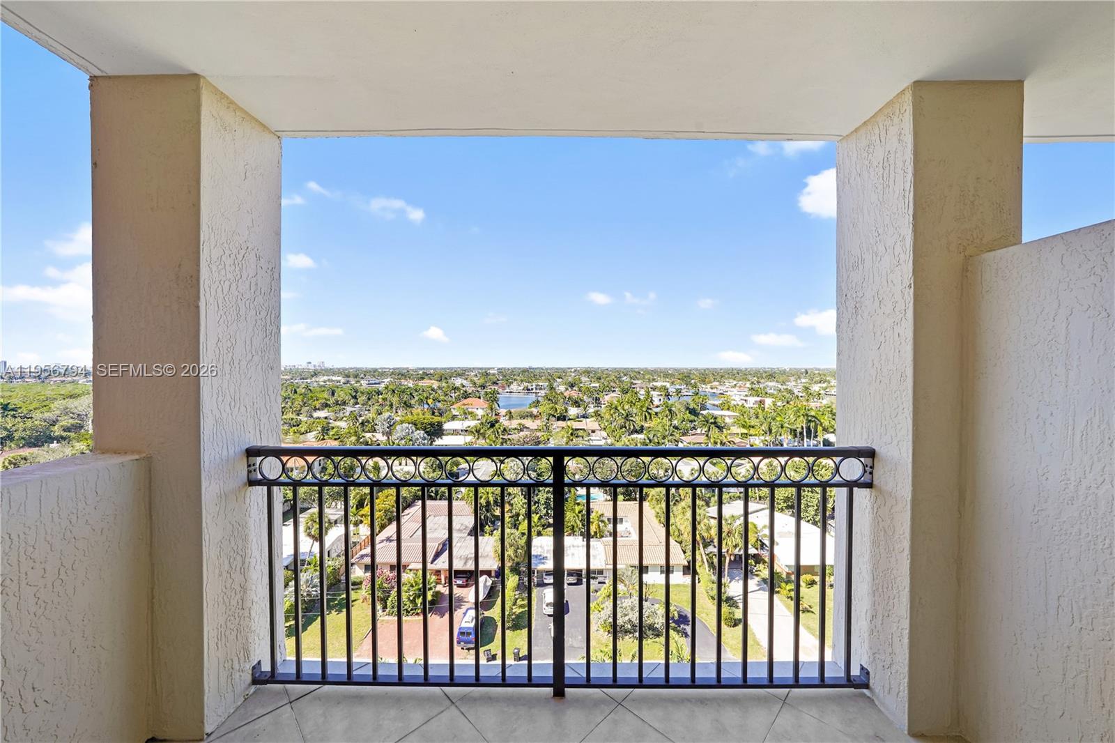 2001 N Ocean Blvd #1002 Fort Lauderdale, FL 33305