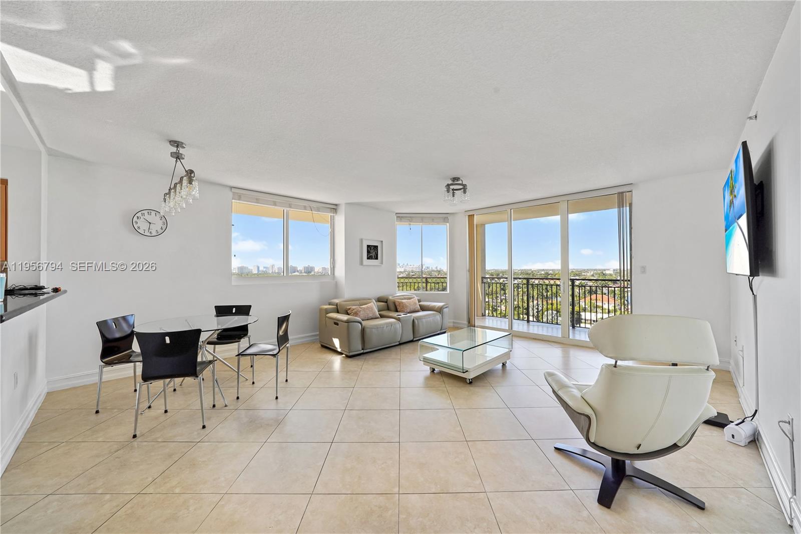 2001 N Ocean Blvd #1002 Fort Lauderdale, FL 33305