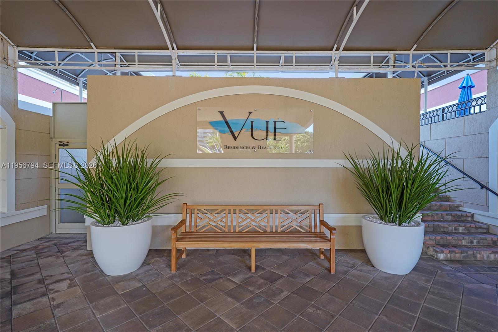 2001 N Ocean Blvd #1002 Fort Lauderdale, FL 33305