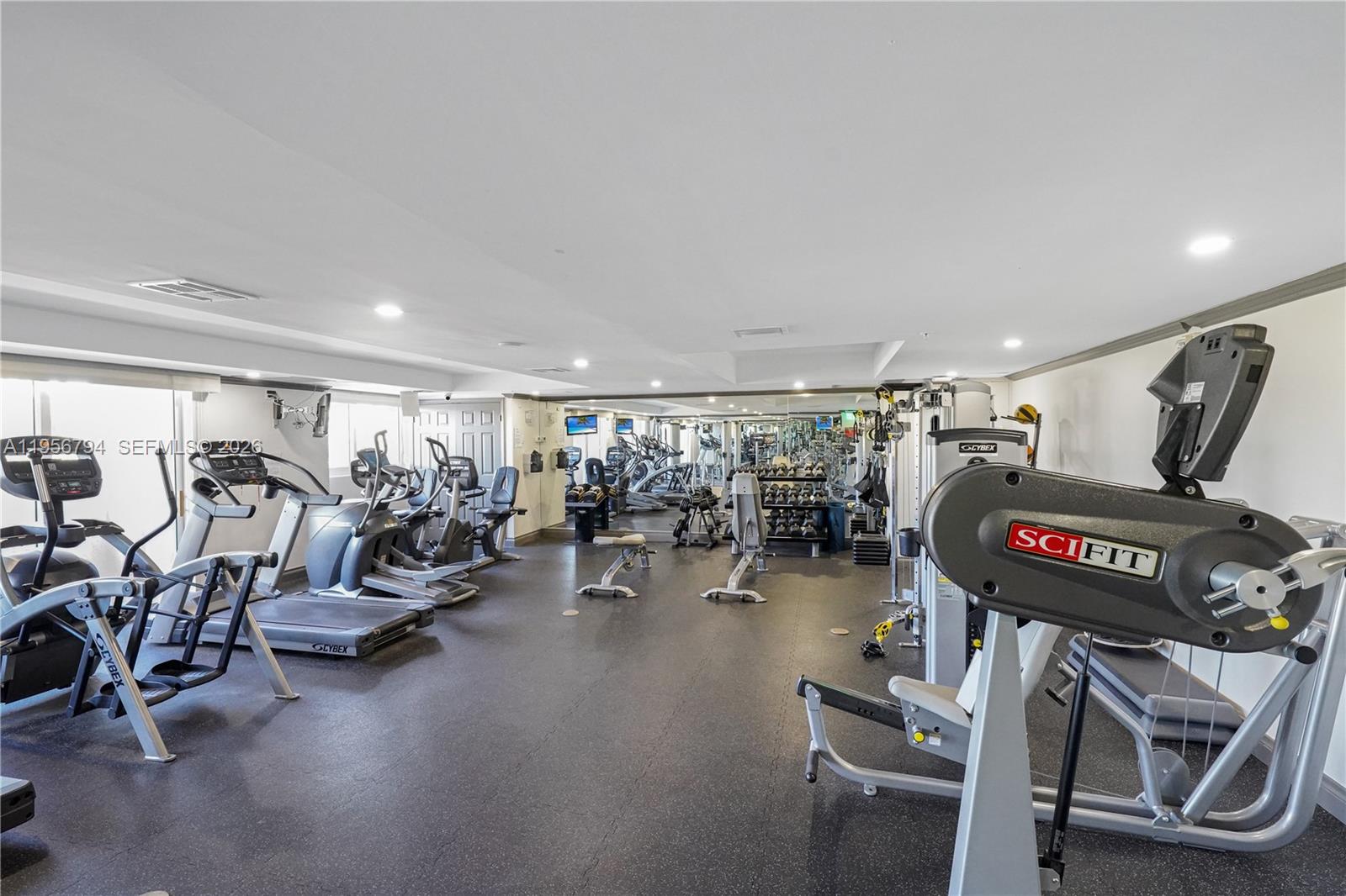 2001 N Ocean Blvd #1002 Fort Lauderdale, FL 33305