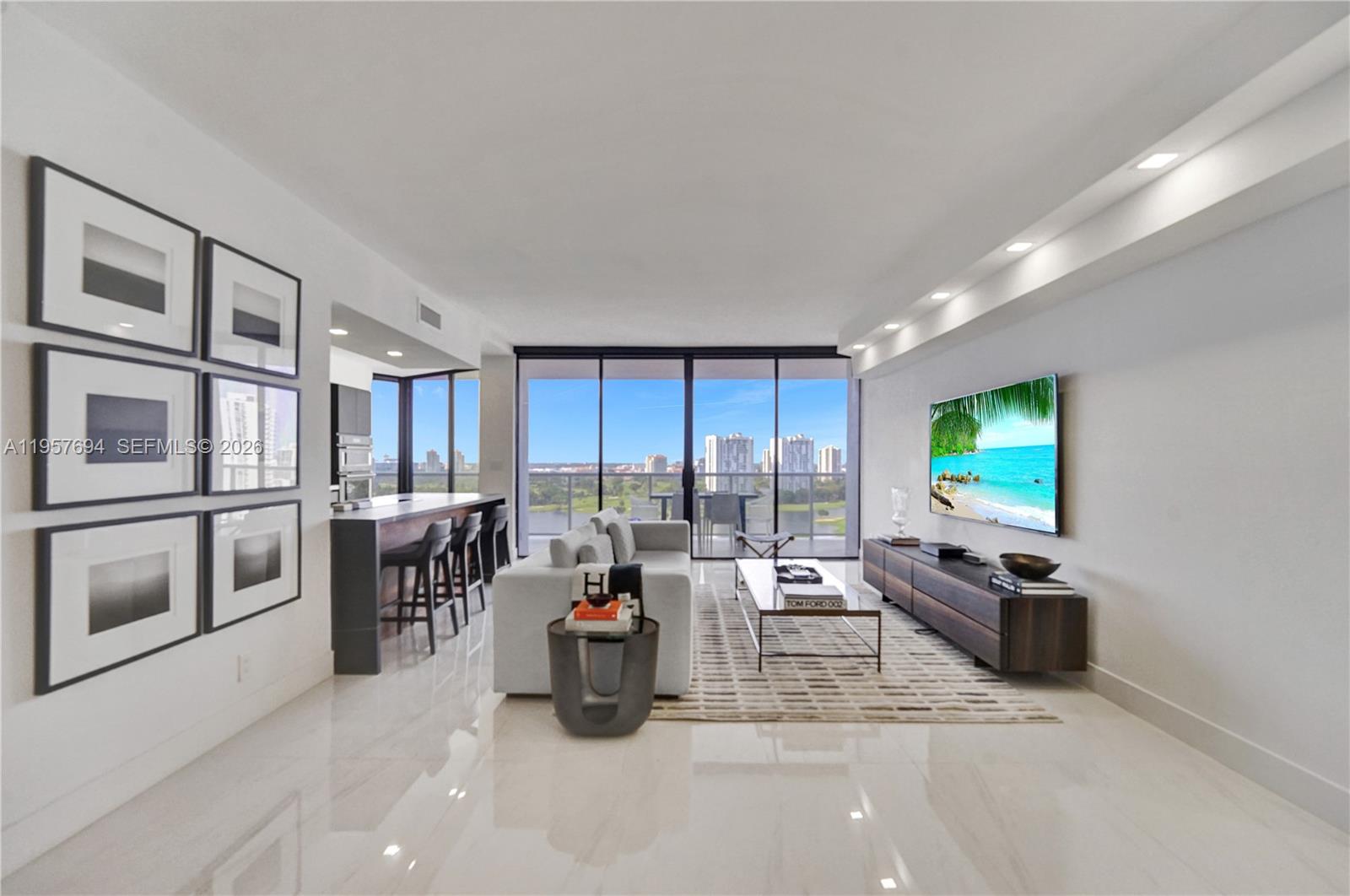 image Hamptons West17