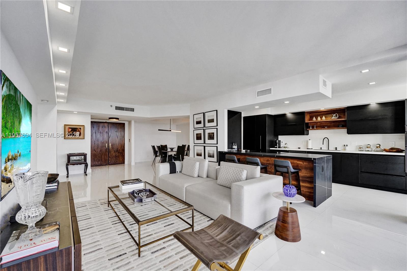 image Hamptons West5