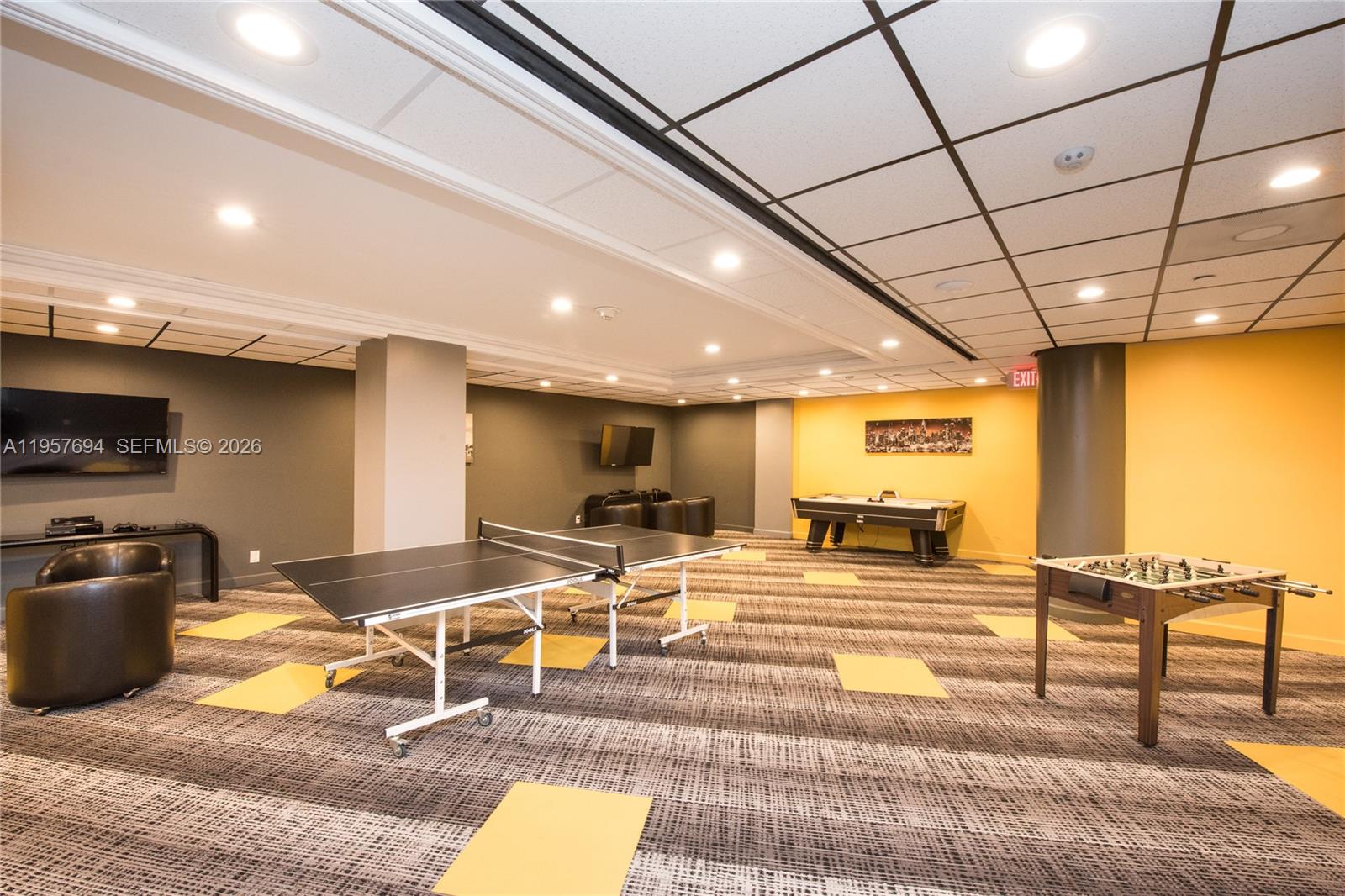 image Hamptons West70