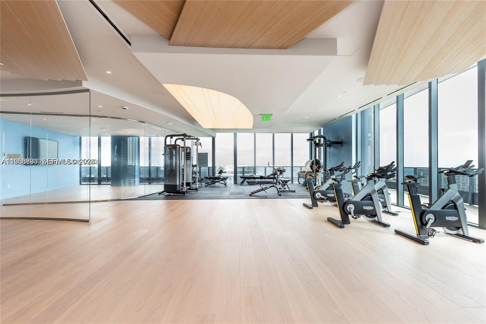 image Brickell Flatiron14