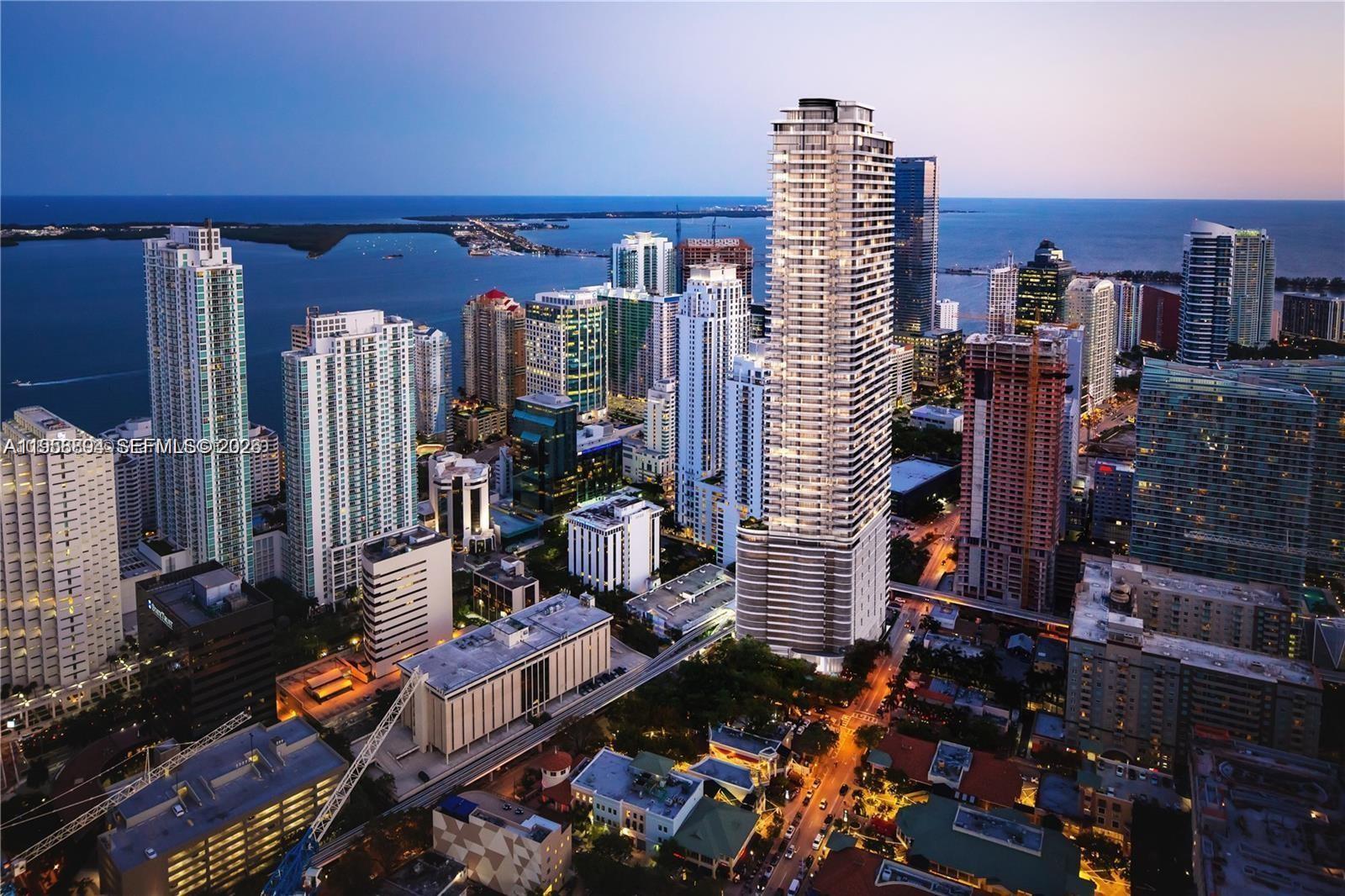 image Brickell Flatiron27