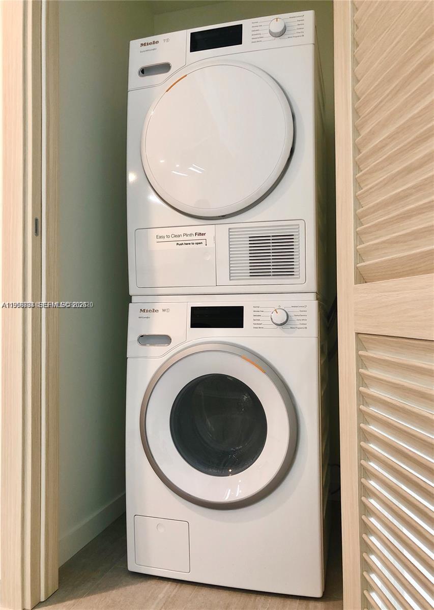 image Brickell Flatiron5