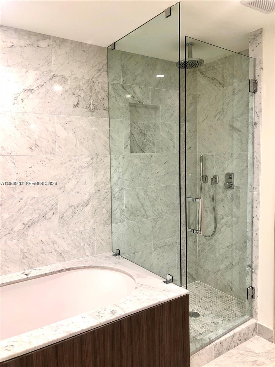 image Brickell Flatiron7