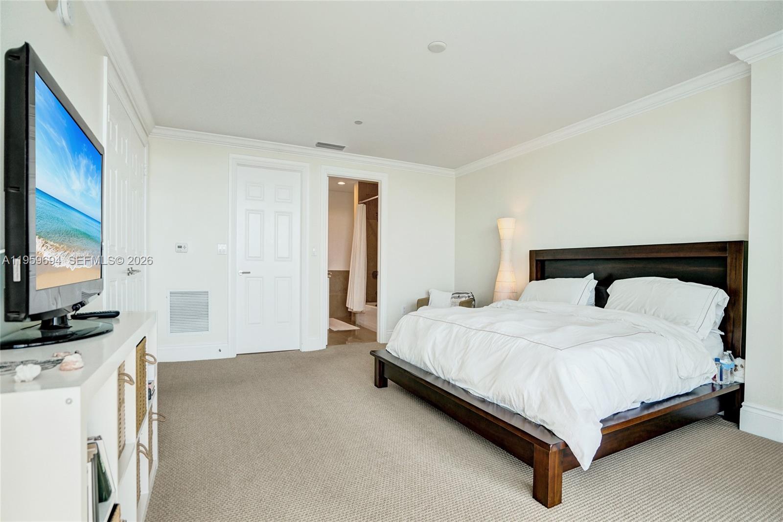 1 N Fort Lauderdale Bch Blvd #1806 Fort Lauderdale, FL 33304