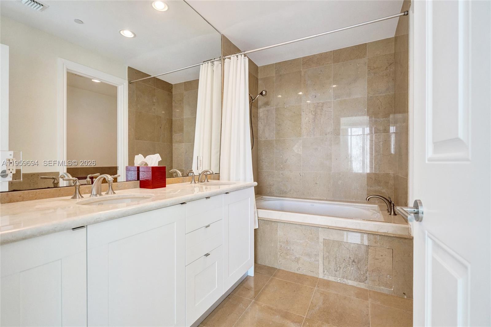 1 N Fort Lauderdale Bch Blvd #1806 Fort Lauderdale, FL 33304