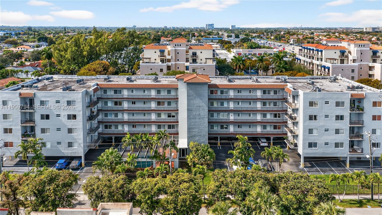 900 SW 84th Ave #403D Miami, FL 33144