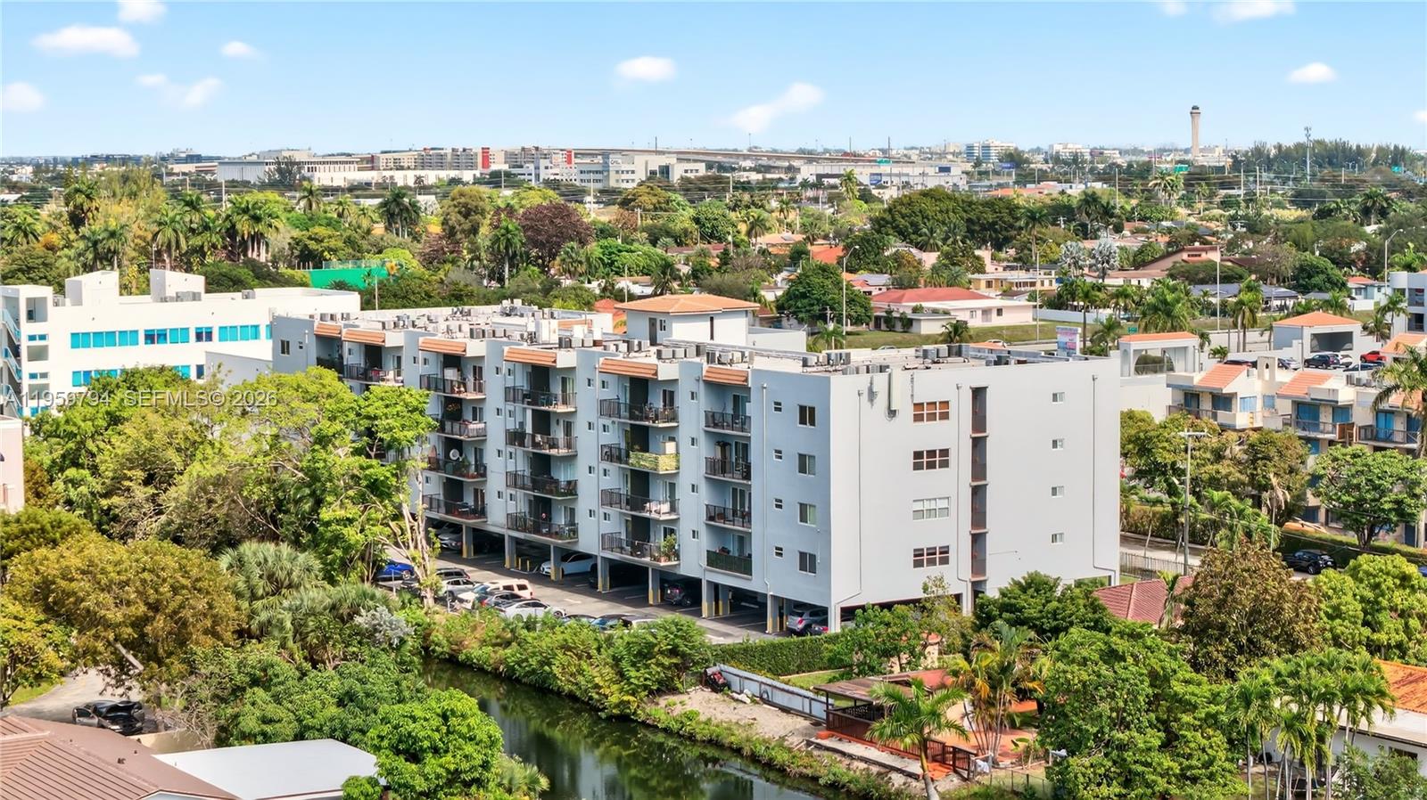 900 SW 84th Ave #403D Miami, FL 33144