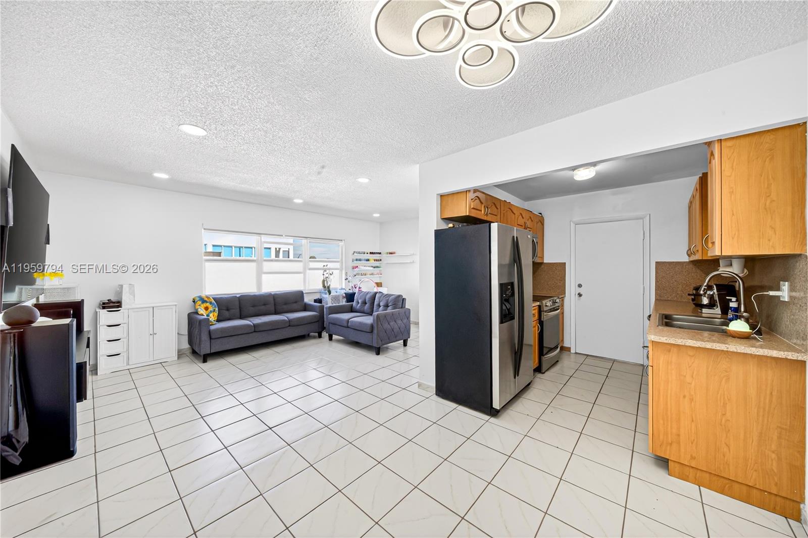 900 SW 84th Ave #403D Miami, FL 33144