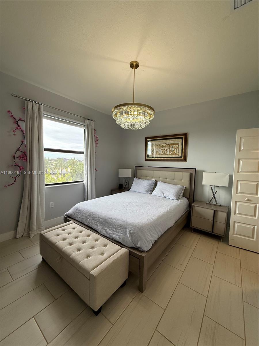 7815 NW 104th Ave #32 Doral, FL 33178