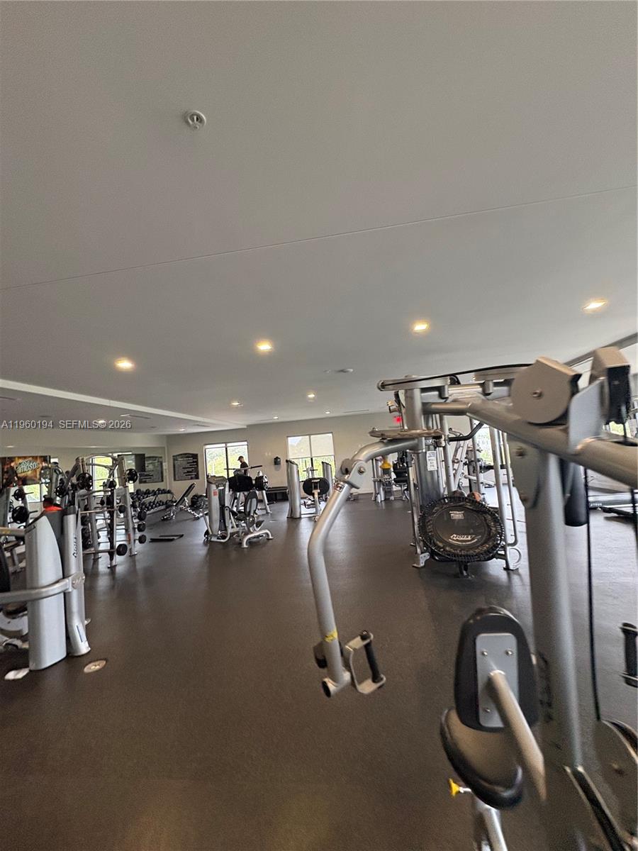 7815 NW 104th Ave #32 Doral, FL 33178