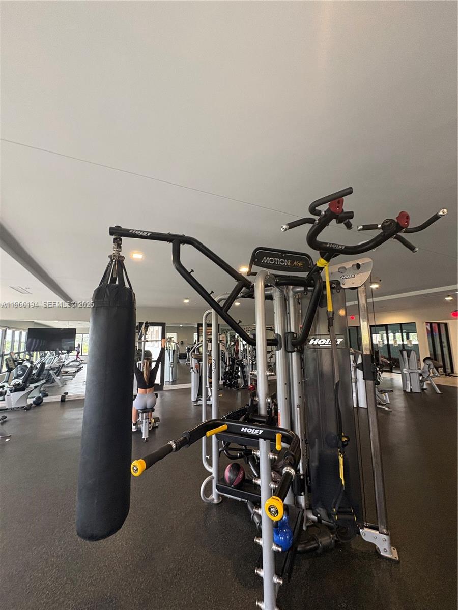 7815 NW 104th Ave #32 Doral, FL 33178