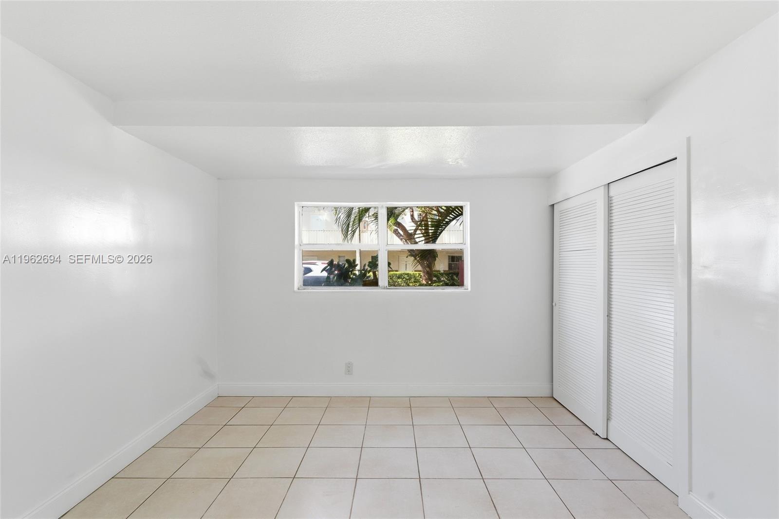 6705 N Kendall Dr #306 Pinecrest, FL 33156