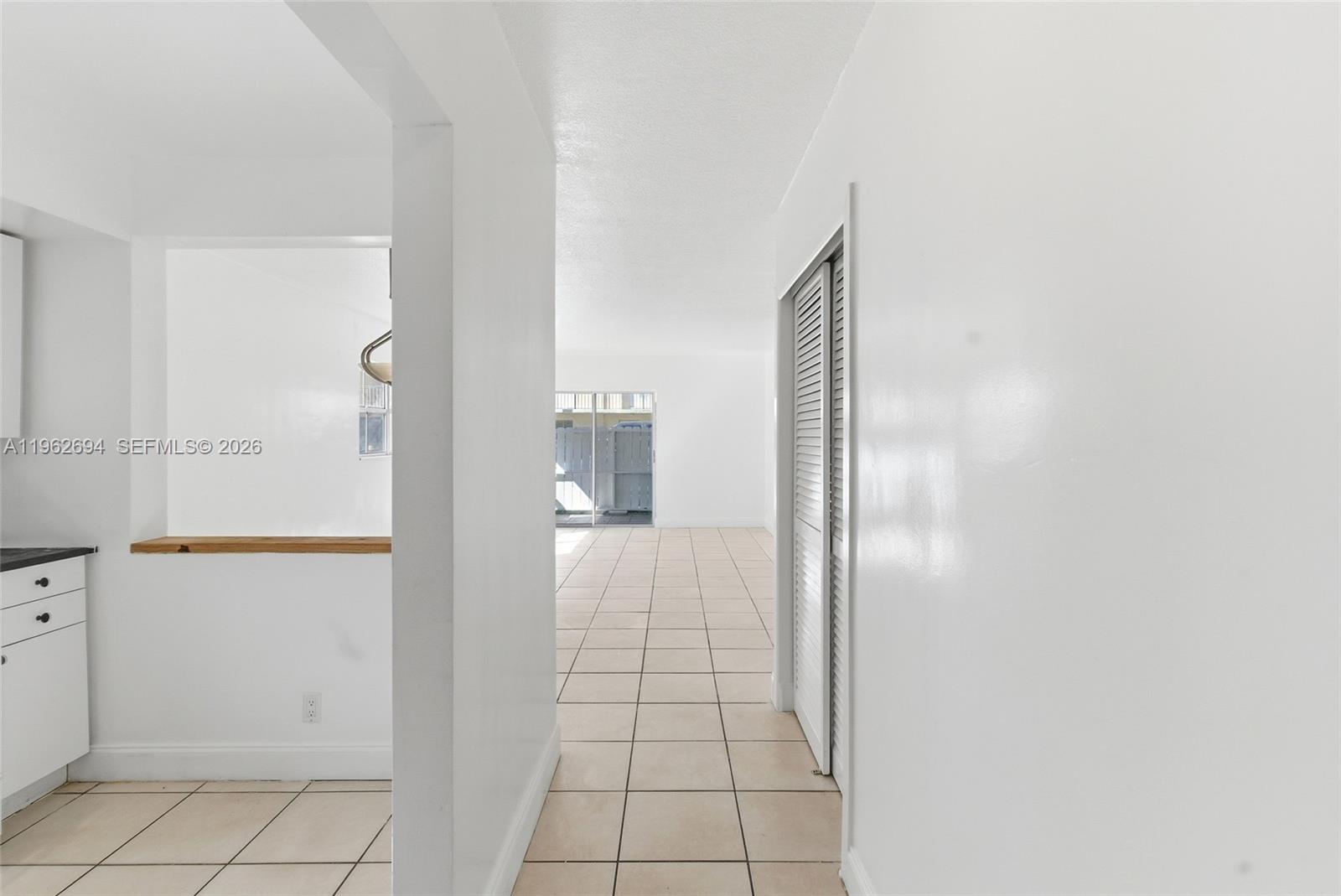 6705 N Kendall Dr #306 Pinecrest, FL 33156