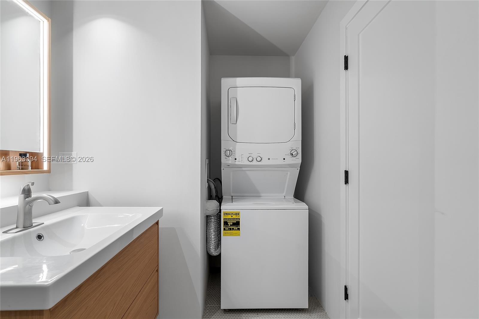 1840 Jefferson Ave #302 Miami Beach, FL 33139