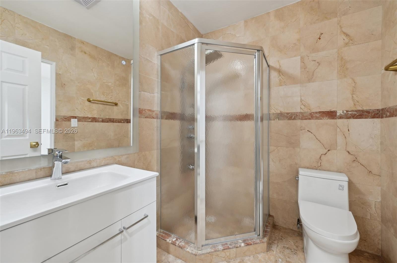 299 S Biscayne Riv Dr Miami, FL 33169