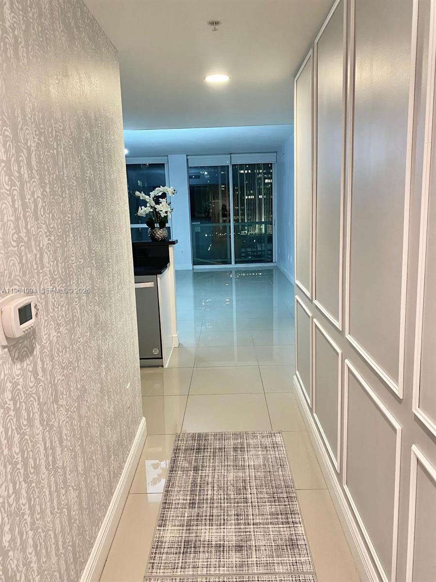 image Vizcayne North10