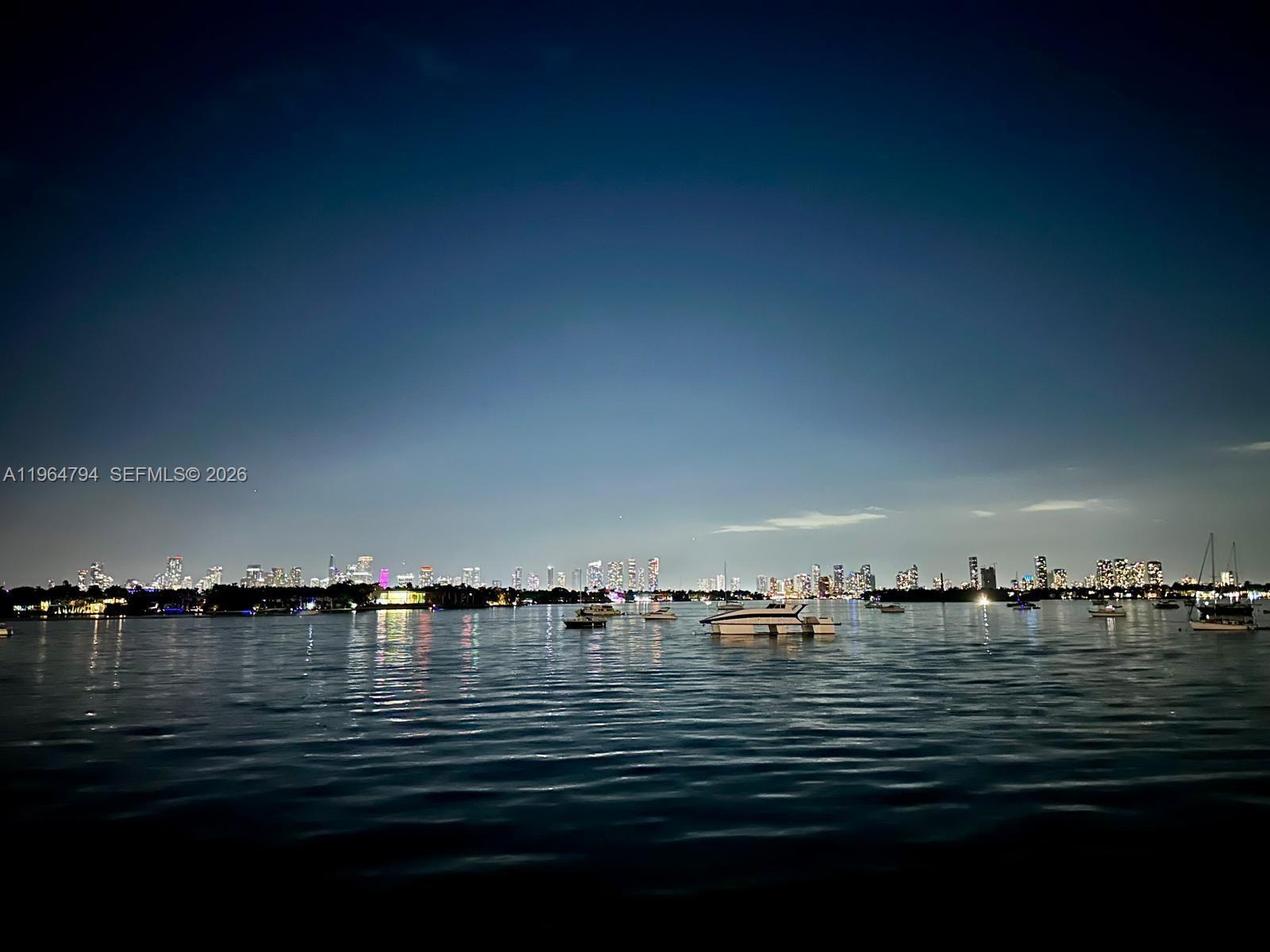 image Mirador 1000 (South Tower)28