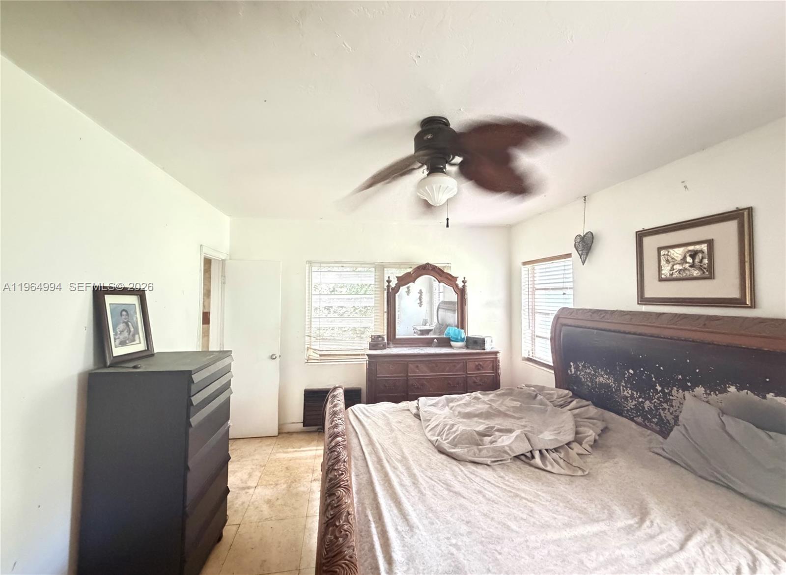 2141 NE 124th St North Miami, FL 33181