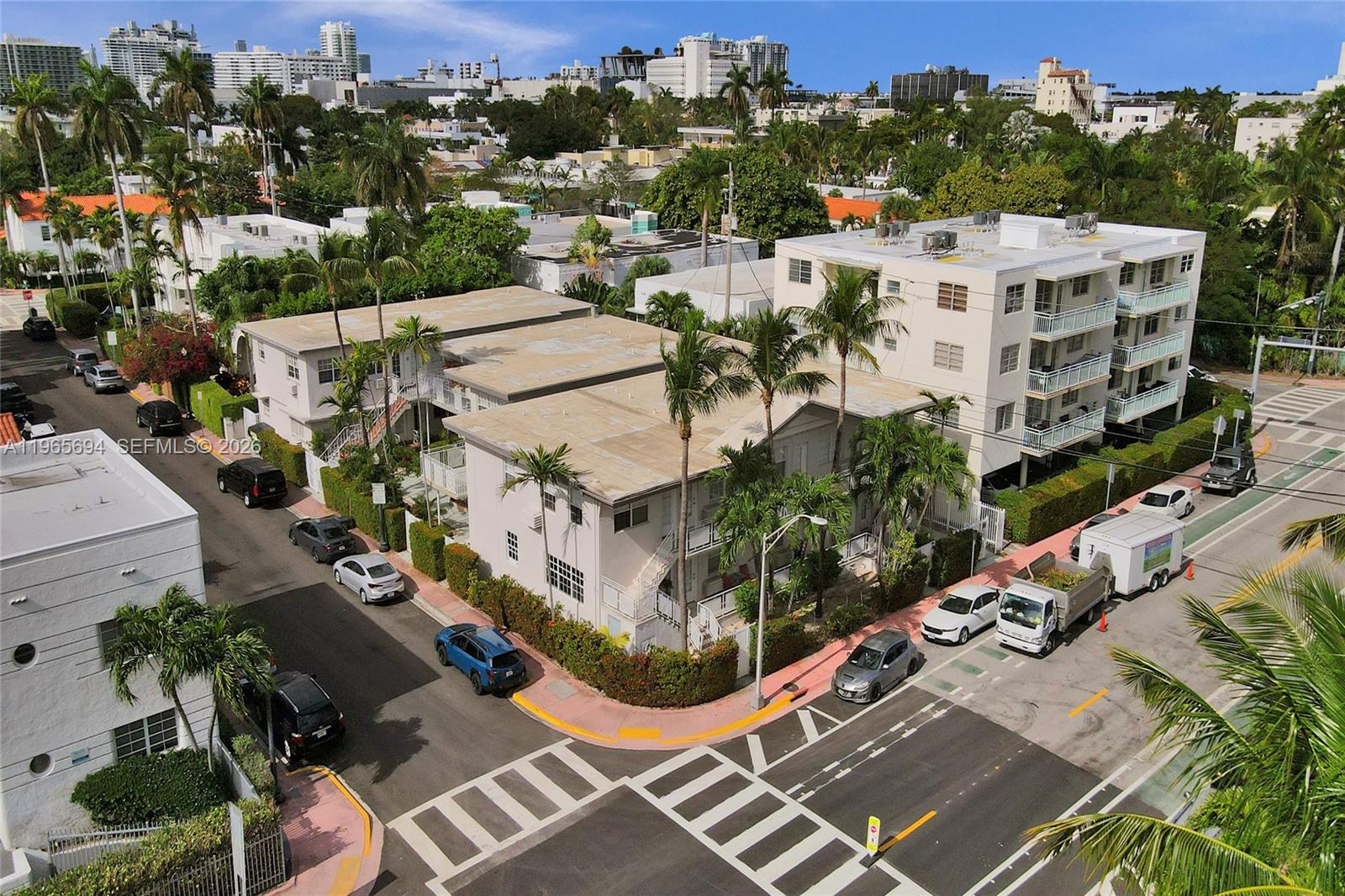 717 Espanola Way #204 Miami Beach, FL 33139