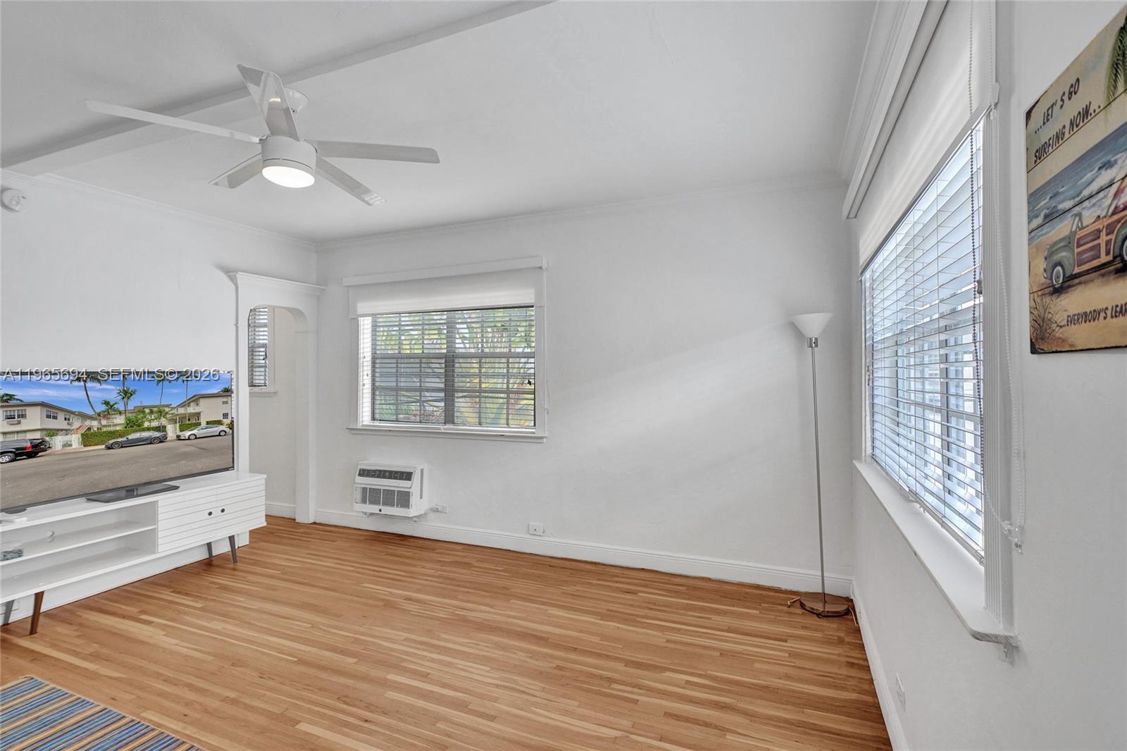 717 Espanola Way #204 Miami Beach, FL 33139