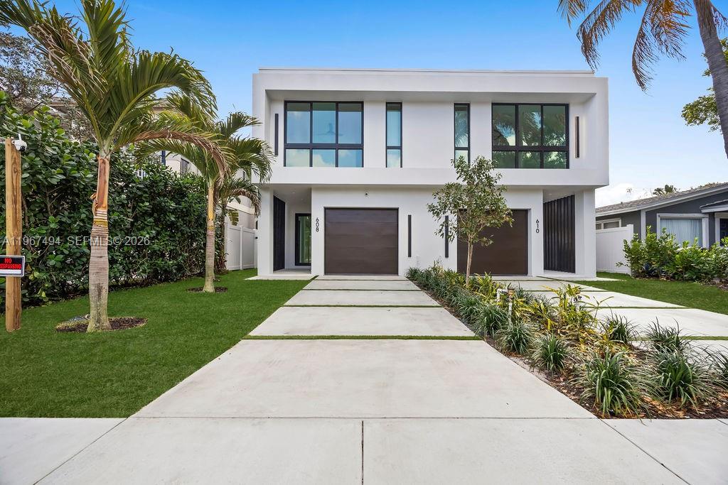 608 SW 16th Ct Fort Lauderdale, FL 33315