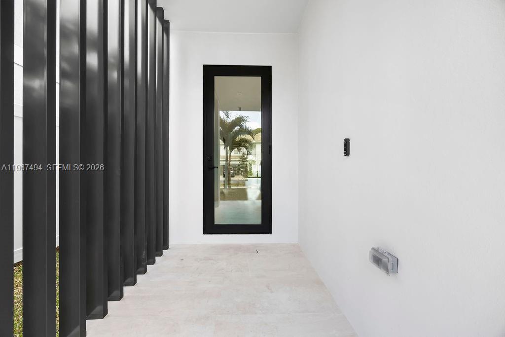 608 SW 16th Ct Fort Lauderdale, FL 33315