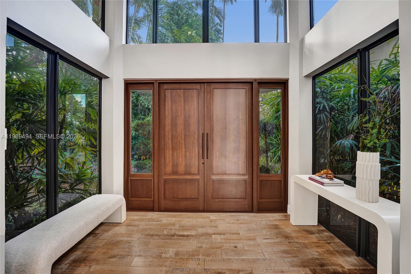 2941 Fairway Dr Hollywood, FL 33021