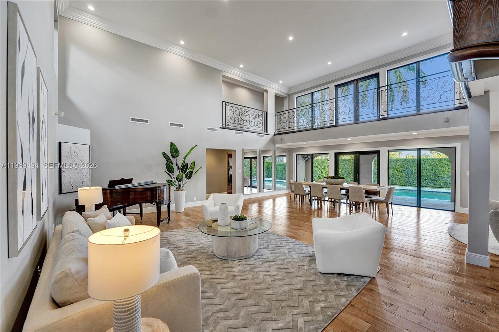 2941 Fairway Dr Hollywood, FL 33021