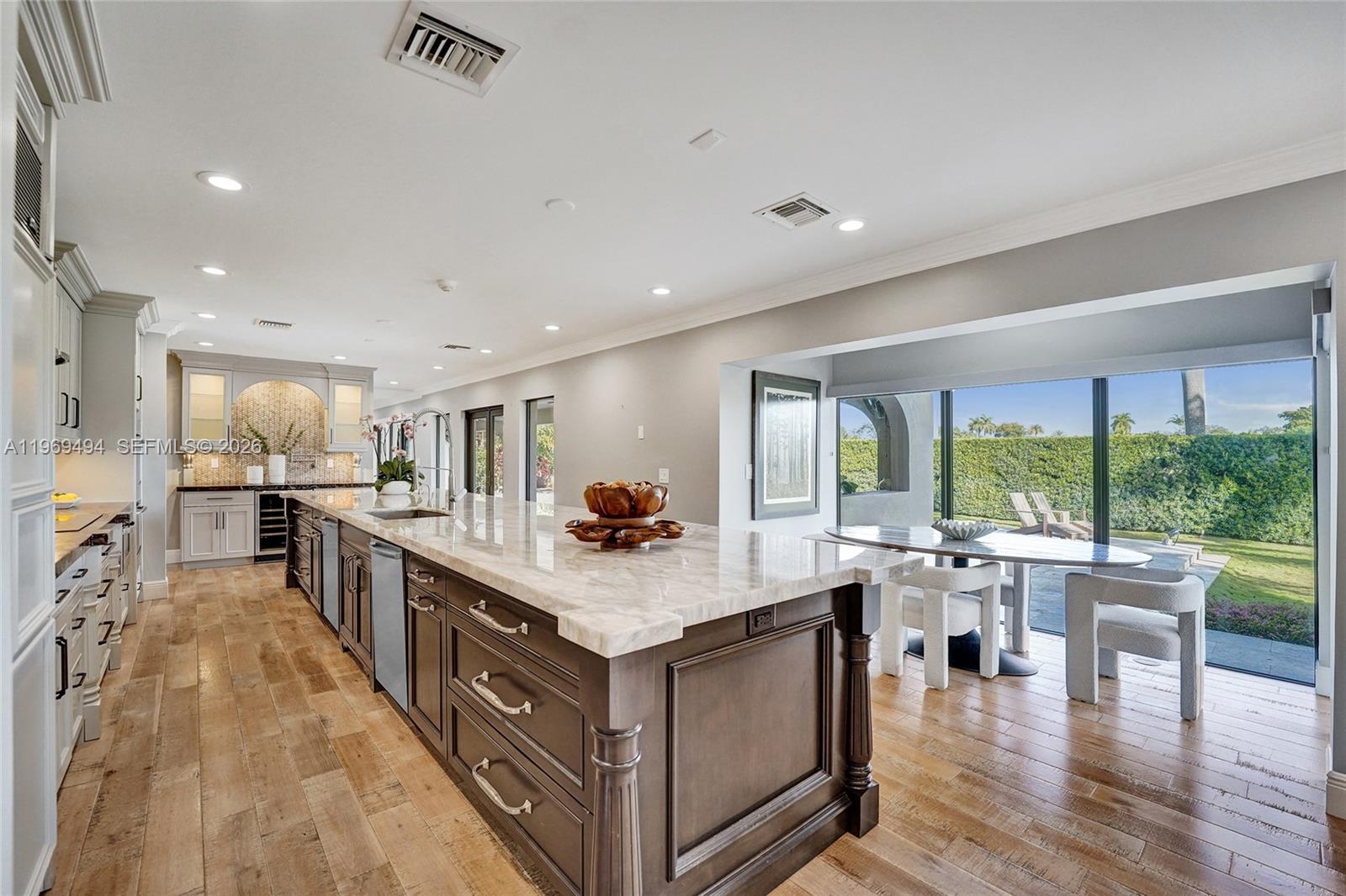 2941 Fairway Dr Hollywood, FL 33021